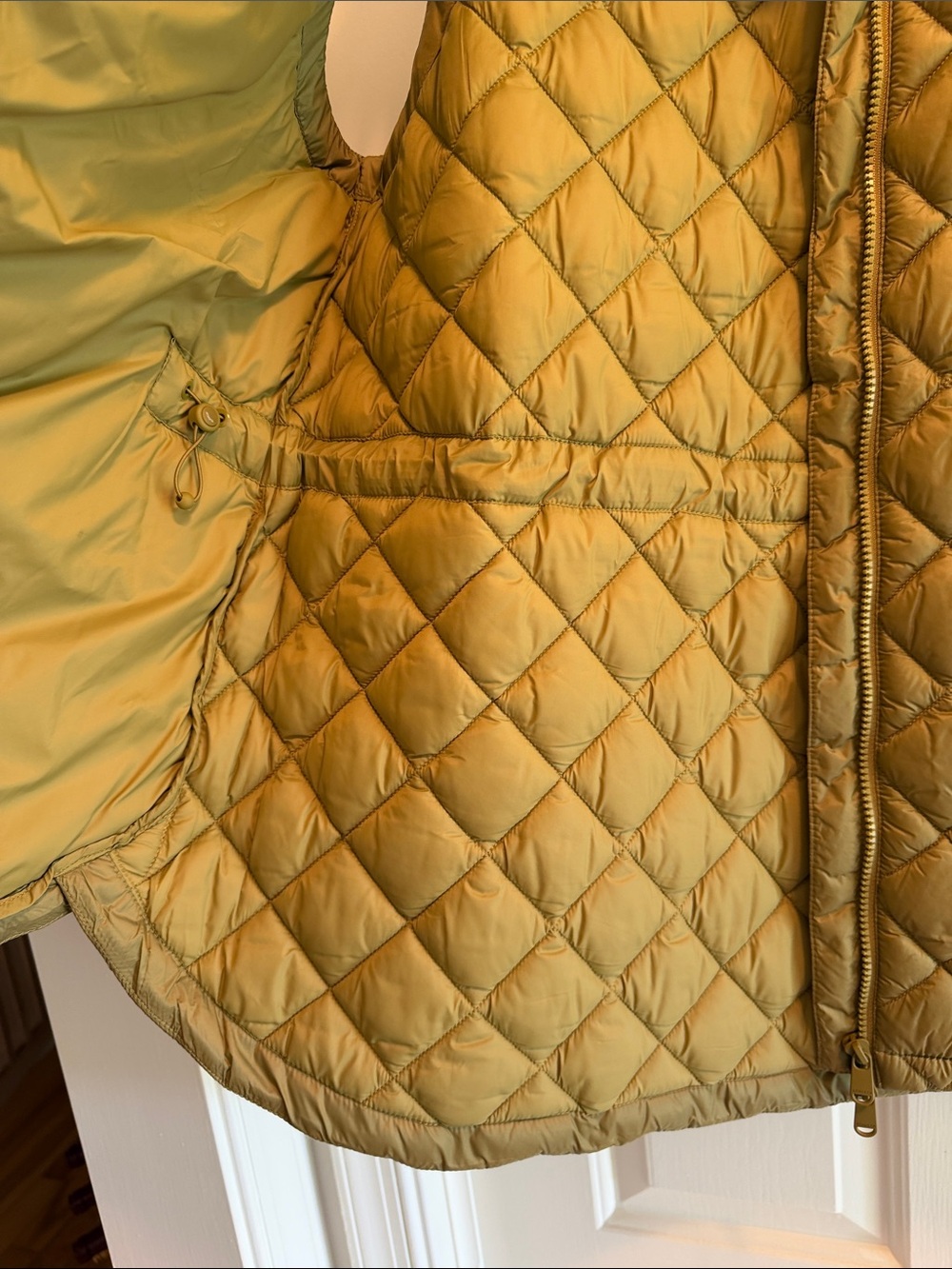 Athleta Quilted Olive Green whisper Vest - Picture 3 of 4